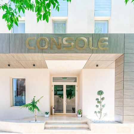 Hotel Console ซโลโบเซีย ภายนอก รูปภาพ