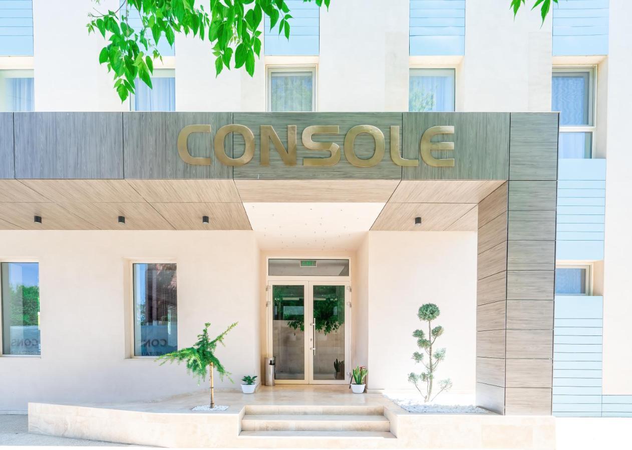 Hotel Console ซโลโบเซีย ภายนอก รูปภาพ